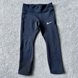 Nike Dri Fit running cropped leggings size small
